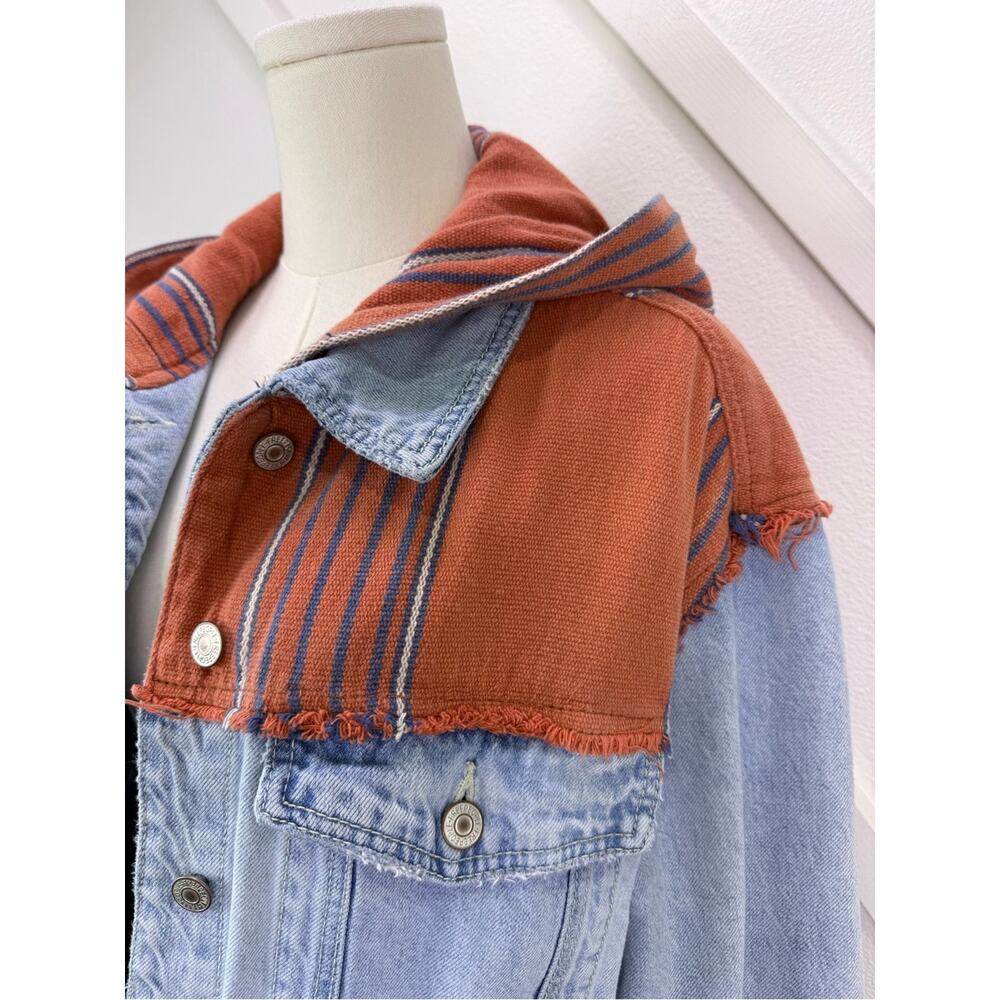 Free People Oversized Baja Hooded Denim Jacket In Baja Wash Size Medium Coastal - Picture 4 of 13